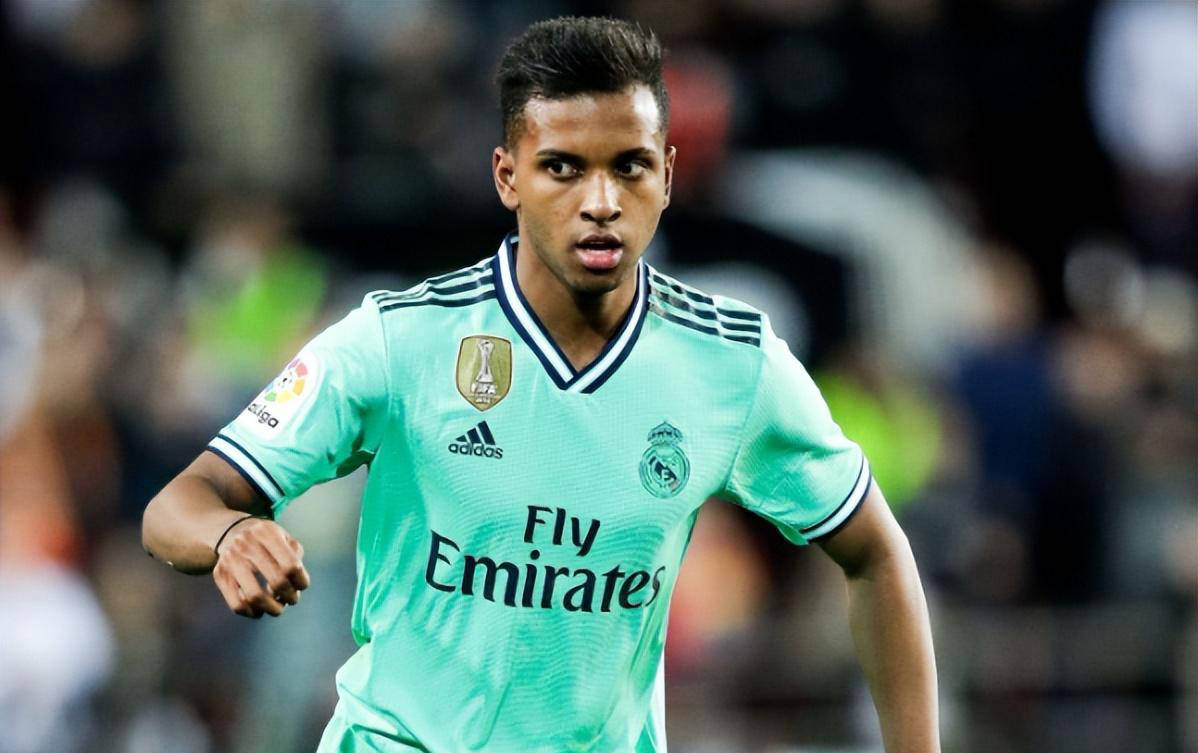 热刺求购皇马天才遭拒，理性看待转会逻辑